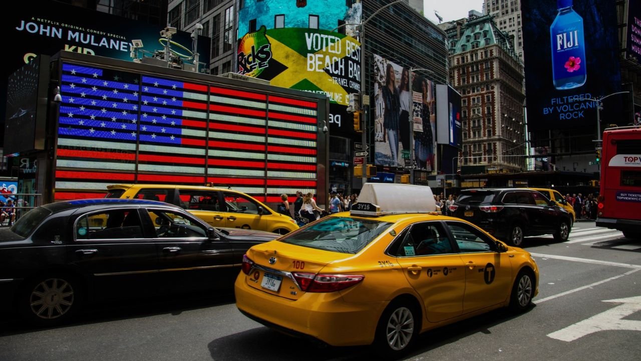 Does Website Traffic Matter for O-1A and EB-1A Media Coverage?